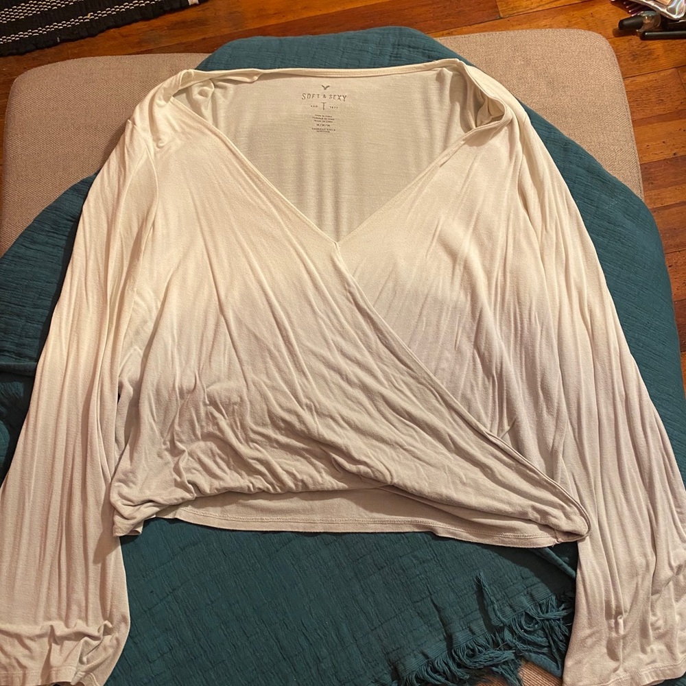 American eagle soft and sexy cross shirt